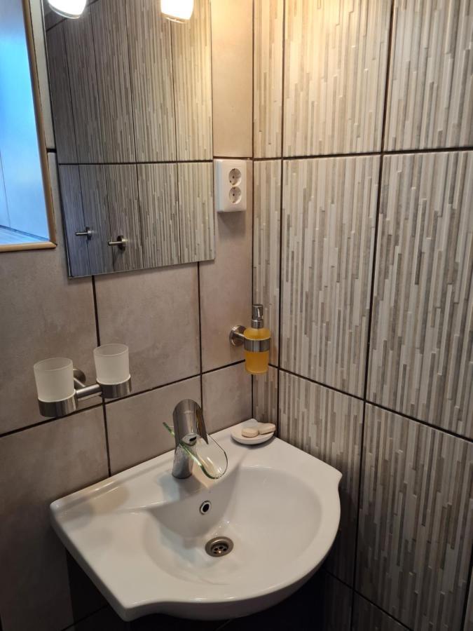 Anna Bella Apartman Gyula Dış mekan fotoğraf